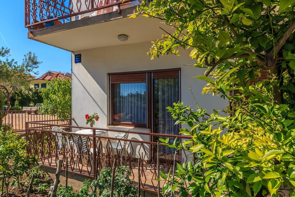 Apartments Marija คาชเตลา ภายนอก รูปภาพ