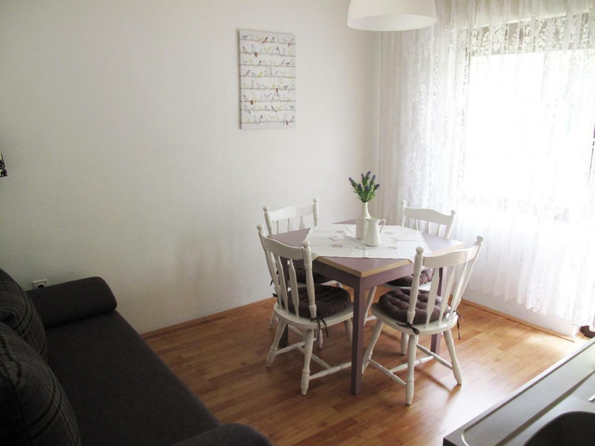Apartments Marija คาชเตลา ภายนอก รูปภาพ